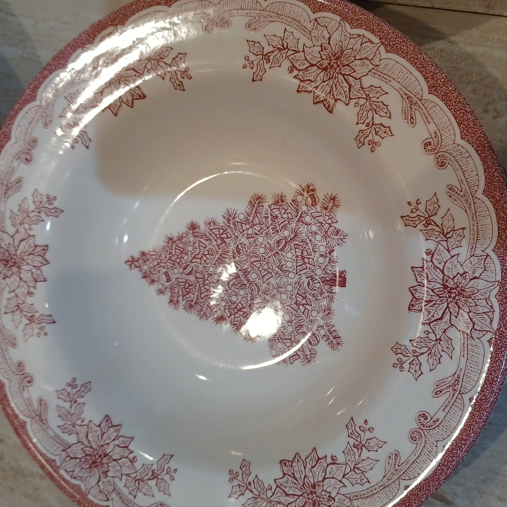 Gorgeous Set of Four Vintage Holiday Tree Bowls - Picture 2 of 6